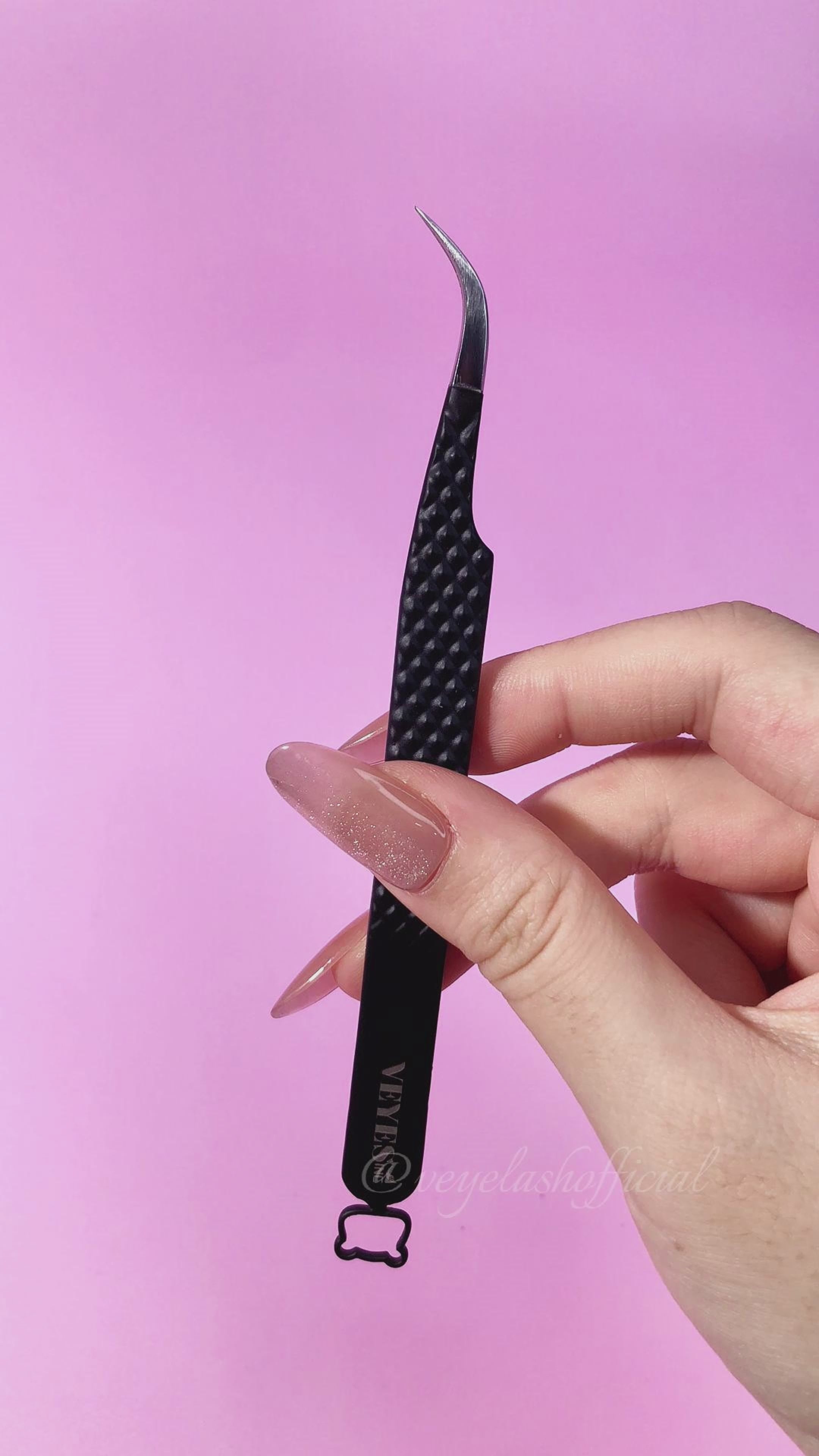 Noir N°2 - Fiber Lash Tweezer