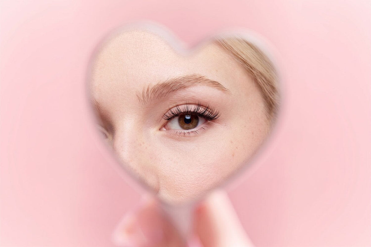 How Long Do Eyelash Extensions Last: A Complete Guide