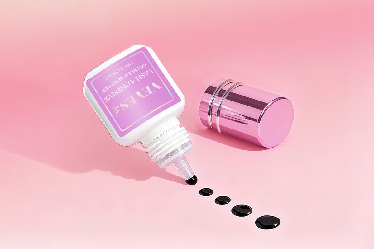 How Much Lash Adhesive Should You Use?