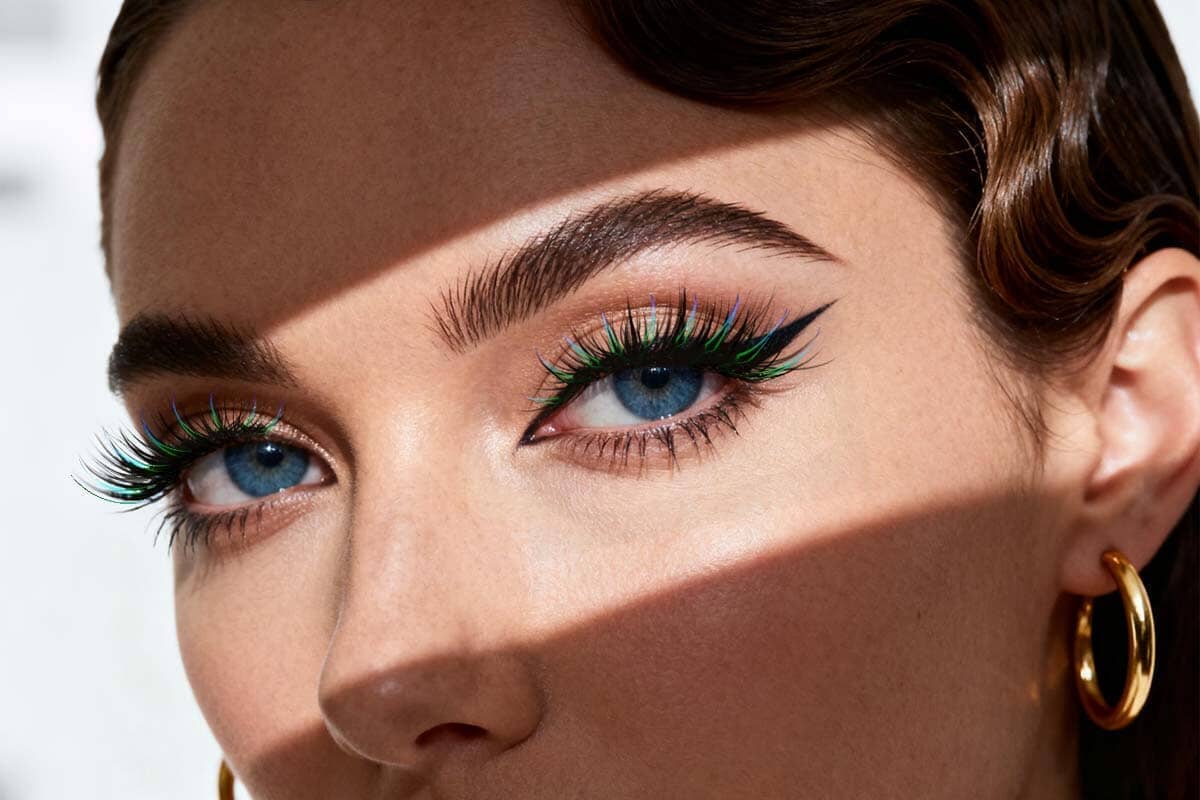 Shine Like the Aurora: Why VEYES Aurora Lashes Are Every Lash Artist’s New Obsession