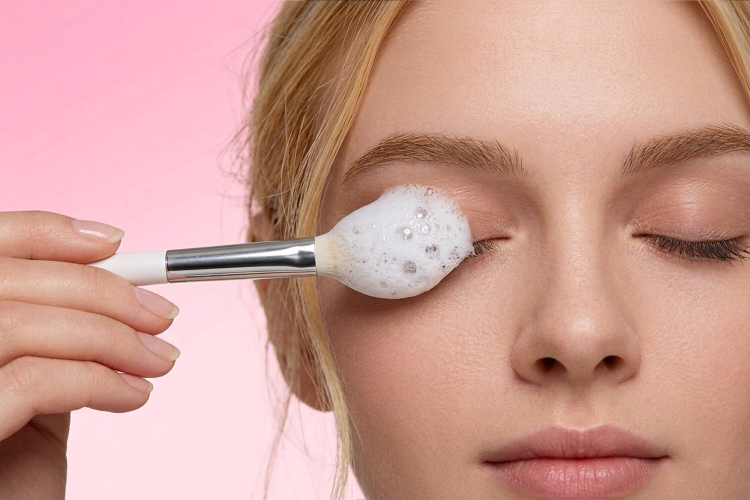 VEYES Brand New Lash Cleansing Brush: Little change, Big Update